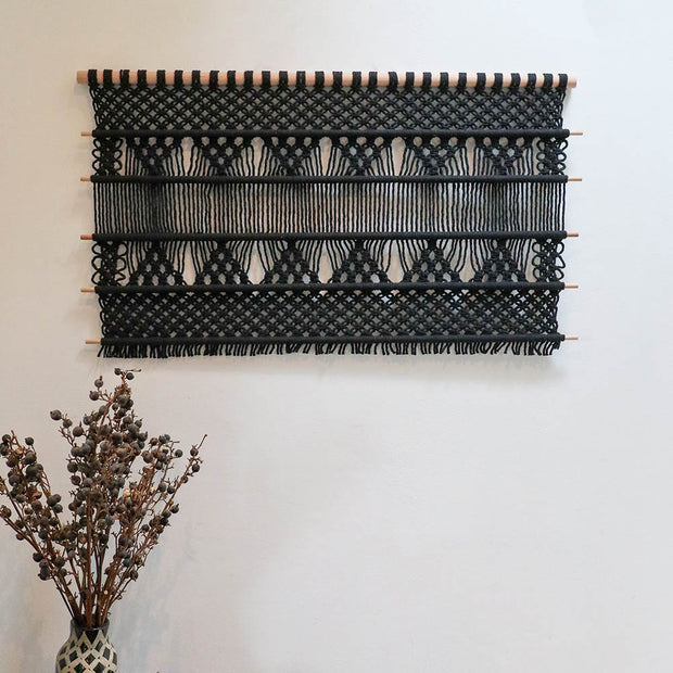 Black macrame wall hanging rovisa large - 100x55cm